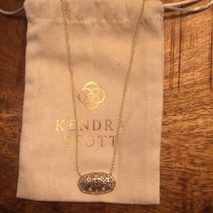 Kendra Scott Elisa Pendant Necklace in Filigree